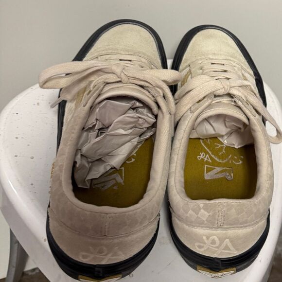 Vans shoes size 6.5 in great condition - Picture 7 of 8